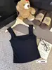 Top Regata Novo Estilo de Camada Dupla com Alças Largas e Ângulo Reto com Bojos, Adequado para Uso Interno e Externo, Corte Justo, Valoriza o Corpo e Esconde os Pneuzinhos Laterais