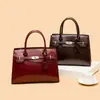 Bolsa Transfronteriza para Suegra 2023 Nuevo Bolso de Mano Retro de Cuero Aceitoso Europeo y Americano Bolso Bandolera de Hombro Único de Gran Capacidad