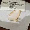 Anel irregular em liga de resina estilo Melard, moda feminina, anel cor de café retrô, joias estilosas e elegantes, atacado