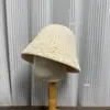 Chapéu de Lã Quente Tricotado Espesso Novo Outono/Inverno 2026 para Mulheres, Chapéu de Pescador Versátil de Cor Sólida, Chapéu de Balde Casual, Chapéu de Lã