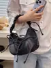 Bolso de mezclilla vintage para mujer, bolso de hombro casual versátil para el día a día, bolso de mano ligero, elegante bolso para debajo del brazo