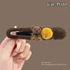 Color café con leche clip de pico de pato floral pasador grande para recogido en la nuca, accesorio de pelo de felpa nuevo de otoño e invierno 2026 para mujer