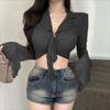 Camiseta de Manga Longa em Malha de Cor Sólida Pure Desire para Mulheres, Nova Primavera/Verão Sexy Hot Girl Amarração Manga Evasê Semitransparente Top Curto