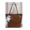 Elegante bolso de mujer 2026 nuevo modelo, gran capacidad, adecuado para el trabajo y los desplazamientos, bolso tote tejido de alta gama a la moda, moderno