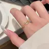 Anillo de Letra con Diamantes Huecos en Forma de Corazón Estilo Coreano para Mujer, Nuevo Diseño de Nicho, Versátil para el Trabajo, Anillo Abierto Ajustable