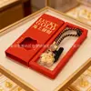 Llavero Dios de la Fortuna Año del Caballo 2026 Bolsa de Riqueza Instantánea Colgante de Oro Regalo Artesanal para Novio/Novia
