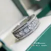 Anillo simple exquisito Versa para hombre microincrustado imitación chapado en oro europeo y americano agente de boda para hombre entrega de una sola pieza