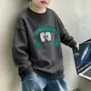 Sudadera infantil, nuevo modelo de otoño para niños 2026, camiseta de manga larga, capa base cálida, estampado estiloso, adecuada como prenda exterior, ropa infantil al por mayor