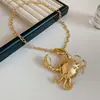 Set de Collar y Broche de Cangrejo Personalizado Creativo Retro Europeo y Americano con Diseño Único, Joyería de Nicho Estilo Nuevo 2026 para Mujeres