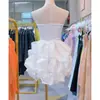 Vestido de Diseñador de Nicho Primavera 2025 Nuevo Sexy sin Tirantes Floral Tridimensional Elegante Blanco Vestido de Fiesta de Noche
