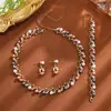 Moda Conjunto de Novia de Perlas Europeo y Americano Cadena Aleación Perla Collar de Novia Pendientes Joyería Conjunto de Perlas Cadena Venta al por Mayor Caliente