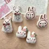 Bonecas de Tecido Desenho Animado, Bolsas de Boneca, Pingentes, Broches, Acessórios de Joia, Acessórios de Roupa, Presilhas de Cabelo Infantis, Acessórios de Cabelo