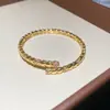 Pulsera de Estilo Coreano Ins con Cierre Redondo de Circonita, Pulsera de Lujo Ligero de Gama Alta, Joyería Vintage Exquisita Personalizada para Mujeres