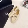 Couro genuíno! Mocassins femininos estilo britânico com fivela de metal, de calçar, confortáveis e versáteis, novos mocassins com fivela