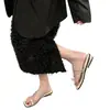 Sandalias de Verano Plateadas de Tacón Bajo con Tira para el Dedo del Pie y Perlas 2026 Nuevo Estilo Francés Chanclas Pequeñas con Pedrería para Uso Exterior de Mujer
