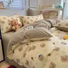 Polka Dot Pastoral Económico Dormitorio Viaje de Negocios Hogar Juego de Sábanas de Cama de Cuatro Piezas Funda Nórdica Pieza Individual Cama Individual Juego de Tres Piezas