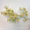 Nuevo Spray de Crisantemo Pequeño Margarita Flor Falsa Celebrada en Internet Estilo Pastoral Pequeña Flor Decorativa Accesorios para Fotografía