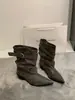 Botas plissadas empilhadas de bico fino com design exclusivo, novas botas curtas estilo coreano para o verão de 2026 com fivela de cinto, botas curtas de montaria femininas
