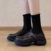 2026 Estilo Nuevo de Principios de Primavera Zapatos de Cuero de Suela Gruesa Tacón Grueso Punta Redonda con Hebilla de Tamaño Pequeño Versátiles para el Trabajo Cómodos Mocasines de Corte Profundo