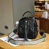 Bolsa Transversal de Ombro Casual Mochila Nova Estilo Verão Couro de Ovelha Preto Original Feita à Mão College Retrô Simples Transfronteiriça
