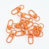 Llavero de aleación pintada de colores caramelo con clip de perro, gancho en forma de U pintado en spray de colores, colgante para bolso, accesorios para joyería DIY