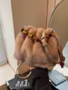 Bolso Retro Peludo Transfronterizo para Mujer 2026 Otoño e Invierno Nuevo Bolso de Mano Moda Bolso Cruzado de Felpa Bolso Cubo Estampado de Leopardo