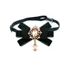 Broche de Terciopelo Retro Europeo y Americano Personalizado con Lazo, Flor de Encaje y Decoración de Cuello Estilo Chanel