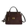 Bolsa de Mão de Luxo de Nicho Bolsa Tote Pequena para Mulheres 2025 Nova Bolsa Quadrada Pequena de Camurça Retrô Bolsa Transversal Simples