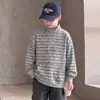 Ropa para niños, sudadera de otoño para niños, nuevo estilo 2026, para niños mayores, colección de otoño y primavera, top a rayas moderno