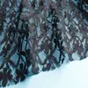 Yuchang cantidad de venta de tela de encaje bordado pequeño exquisito ropa para niños vestido de moda accesorios de vestir fabricantes al por mayor