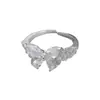 Anillo Abierto de Mariposa Dinámico de Gama Alta Versátil de Lujo de Nicho para Mujer, Anillo de Dedo Índice de Mariposa de Diseño de Moda Personalizado al por Mayor