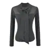 Top de punto gris semitransparente con cuello en V y lazada para mujer, otoño e invierno, con un diseño único, corte ajustado, top de manga larga para llevar debajo