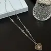 Collar Cruzado Vintage Colorido Y2K Millennium Hot Girl para Mujer, Cadena para Clavícula Versátil Dulce y Fresca, Cadena para el Cuello de Estilo Niche de Lujo Ligero