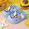 Zuecos Infantiles de Héroe de Dibujos Animados para Niños, Sandalias de Playa Ligeras de Suela Suave para Verano, Lindos Zuecos Antideslizantes para Niños para Interiores y Exteriores