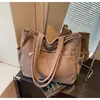 Bolsa de Hombro de Pana al por Mayor para Comercio Exterior para Mujeres, Gran Capacidad para Viajes Diarios, Adecuada para Estudiantes que Asisten a Clases, Se Puede Usar como Bolso de Hombro, Bolso de Mano o Bolso Cruzado