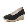 Sapatos Femininos de Salto Anabela 2026, Novo Estilo Primavera e Outono, Bico Fino, Sapatos Femininos de Salto Alto Exportação Europeia e Americana, Bico Fino, Sapatos de Palha Trançada, Sapatos Femininos de Linho