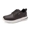 Zapatos casuales de cuero estilo británico para otoño e invierno, zapatos de cuero ligeros y de suela blanda para hombre, zapatos deportivos resistentes al agua para ventas transfronterizas