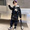 Roupas de Inverno para Meninos, Espessas e Quentes, Jaqueta de Algodão Brilhante Estilo Astronauta, Casaco de Algodão com Enchimento Estilo Coreano para Crianças Maiores 2026