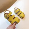 Sandálias de Touca para Crianças Sapatos de Praia para Meninos Sola Macia Couro Macio Sandálias Birkenstock para Meninas Novidades de Verão Sapatos para Bebês e Crianças
