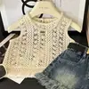 Conjunto de Verano para Niñas 2026 Nuevo Estilo Top sin Mangas Hueco, Shorts de Mezclilla, Conjunto de Tres Piezas, Conjunto Completo de Top y Pantalones