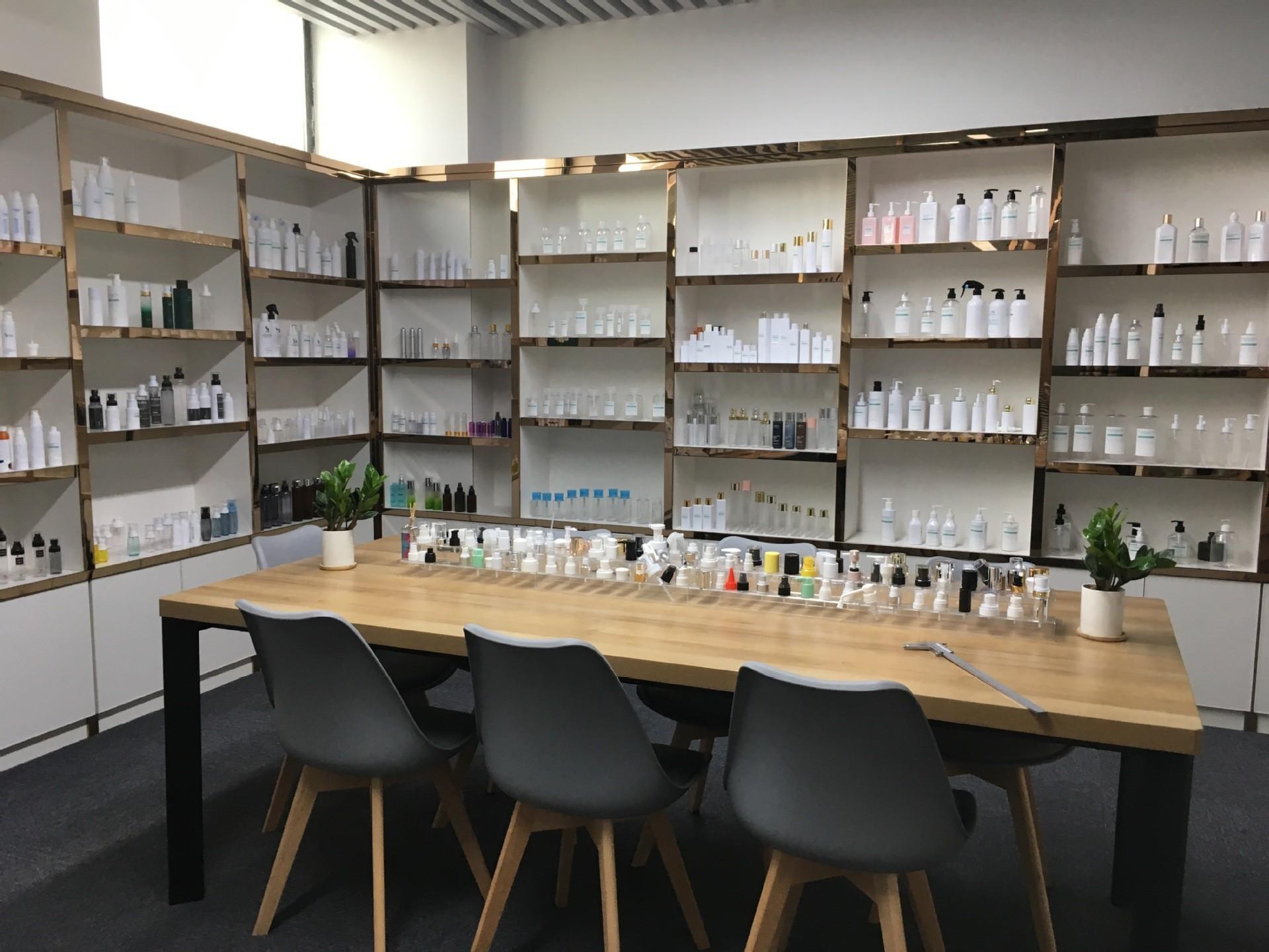 O1CN01hUPb3j2MabZQh67rV_!!2209