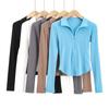 Ap22069-22 Primavera Estilo Coreano Básico Slim Zíper Lapela Limpo Manga Comprida Camiseta Top para Mulheres