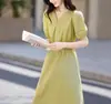 Vestido Verde Delgado de Cuello en V Estilo Francés para Mujer, Nuevo Estilo Verano, Holgado, Casual, Rejuvenecedor, Longitud Media, Versátil Vestido para la Hora del Té
