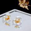 Pendientes de perla con diseño de flor cepillada de metal S925 con aguja de plata, sencillos y elegantes.