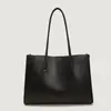 Bolso Tote 2026 Nuevo Modelo Bolso Sencillo para Viajes Bolso Versátil de Moda de Gran Capacidad para Mujer Bolso de Hombro de Gama Alta Transfronterizo