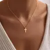 Collar Cruz de Oro Transfronterizo Europeo y Americano, Moderno, Sencillo, Retro, Estilo de Nicho, Joyería Elegante para Mujer con Cadena para Clavícula Chapada en Cobre