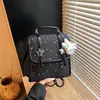 Mochila de Bolinhas de Nicho Estilo Coreano para Mulheres 2026 Nova Moda Tendência Bolsa de Mão Diária Casual Mini Mochila Escolar