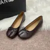 Zapatos Mary Jane de piel de oveja genuina para mujer con aumento de altura y lazo, sin cordones, cómodos, zapatos de una pieza, zapatos de pezuña de cerdo con punta dividida