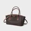 A bolsa therow é uma bolsa de bolinho estilo coreano de alta qualidade, bolsa de ombro moderna e de luxo leve, bolsa de ombro para o dia a dia, bolsa transversal de grande capacidade