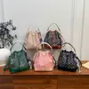 Bolso Cubo de Moda para Mujer Nuevo Estampado Geométrico Bolso Pequeño Color Contrastante Estilo Coreano Sencillo y Elegante Bolso de Hombro Cruzado con Cordón